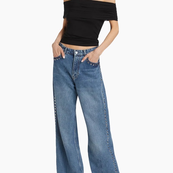 Reformation Elegant Black Off-Shoulder Top - Picture 2 of 4